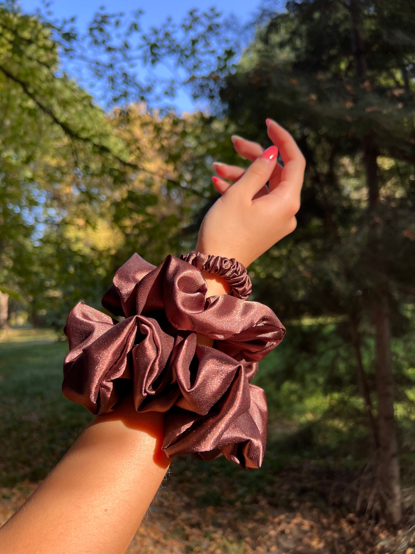 Espresso Mini Silk Satin Скрънчи