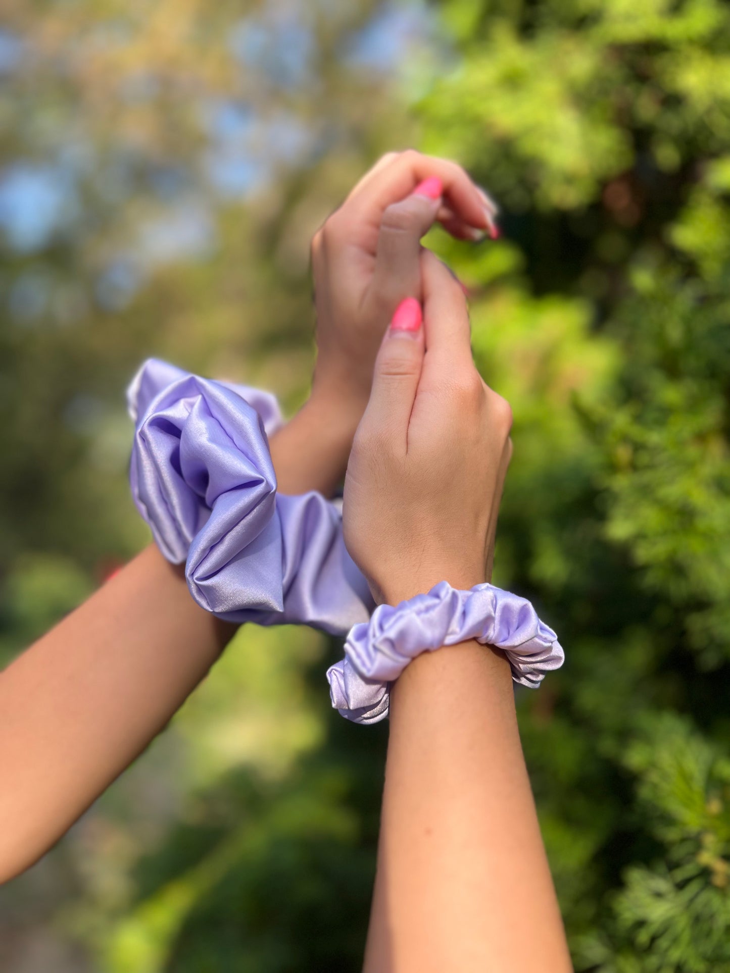 Lavender Mini Silk Satin Скрънчи